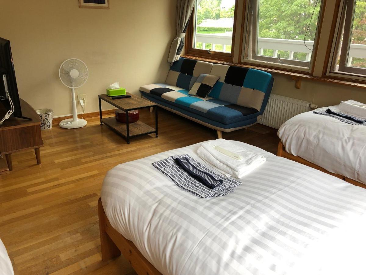 Rusutsu Lodges Pension Lilla Huset Niseko Exterior photo
